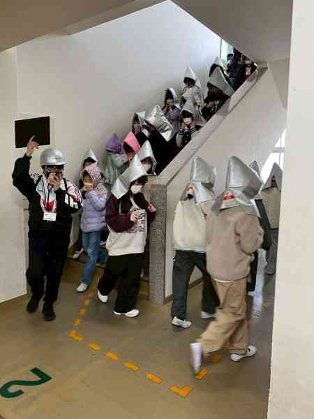 1763707523897-0_copy_450x600