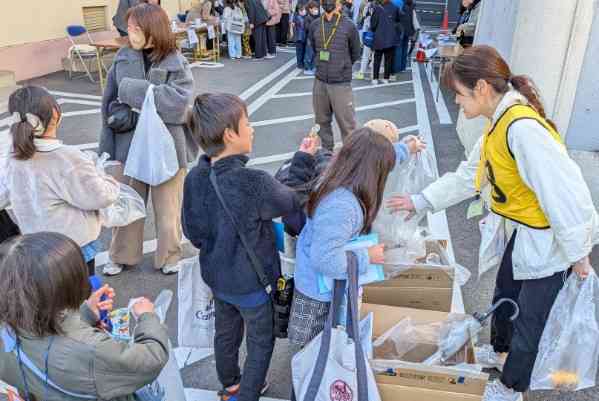 PXL_20251130_010138669.MP_copy_600x401